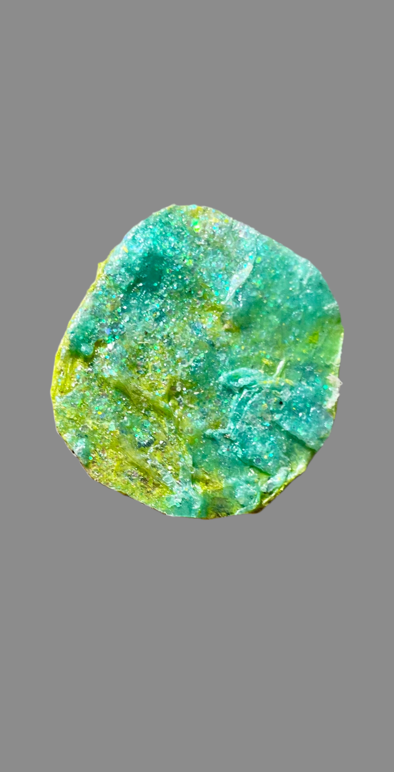 Magnet - “Shimmering Delight” Resin Chip Art