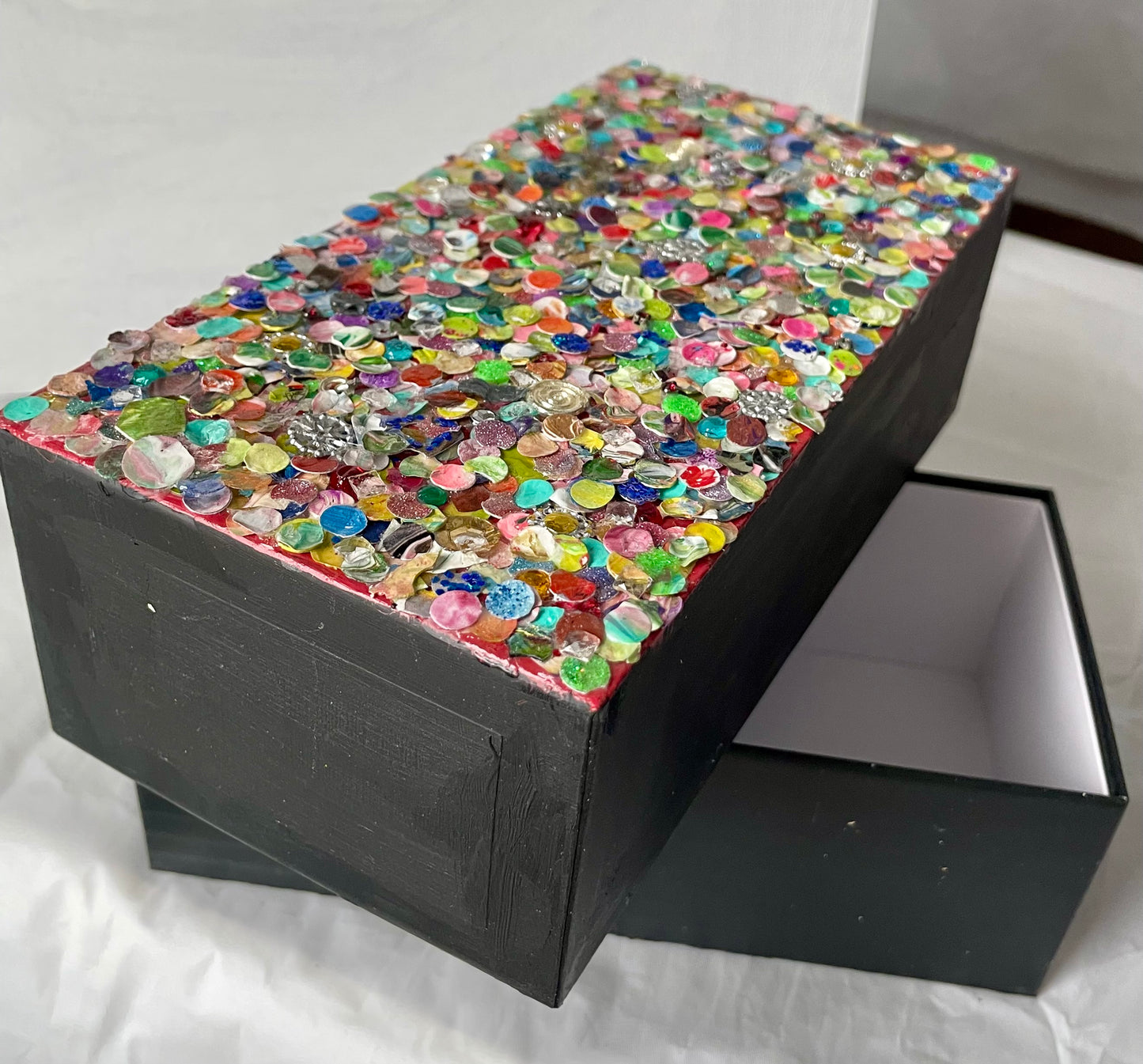 Gift Box g- “Recycled Dots”