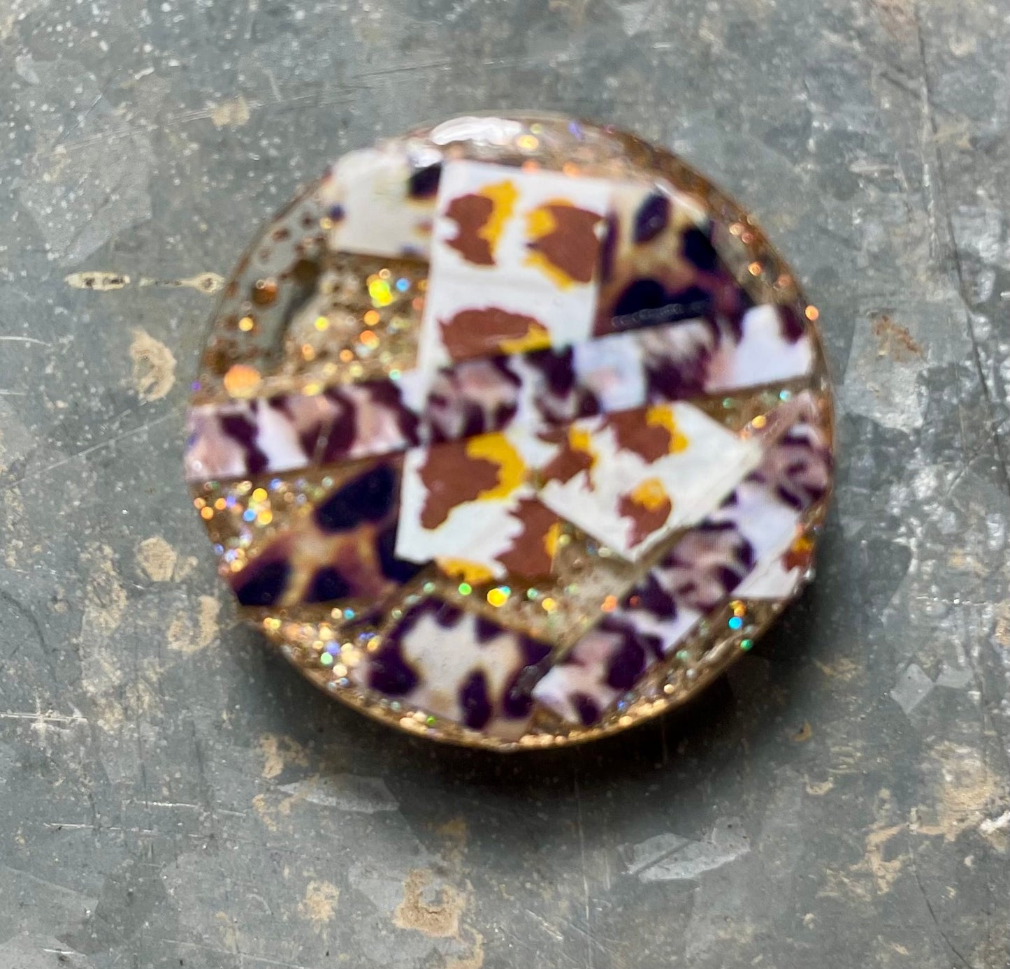 Magnet - “Leopard Glam” Resin Abstract