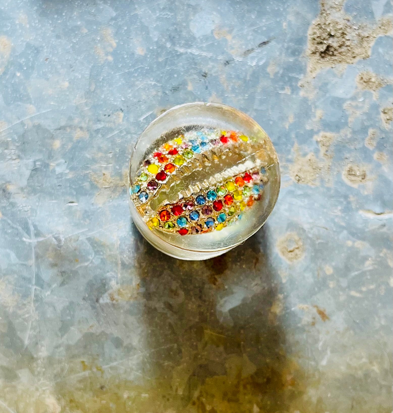 Magnet- “Shell Treasure” Resin Art