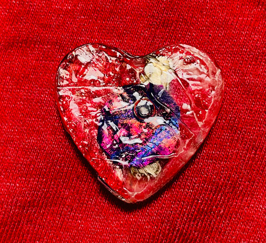 Magnet - “Heart UC” in Resin